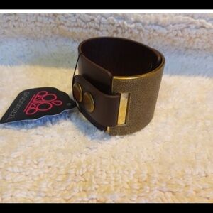 Studded Synchronism - brass  NWT